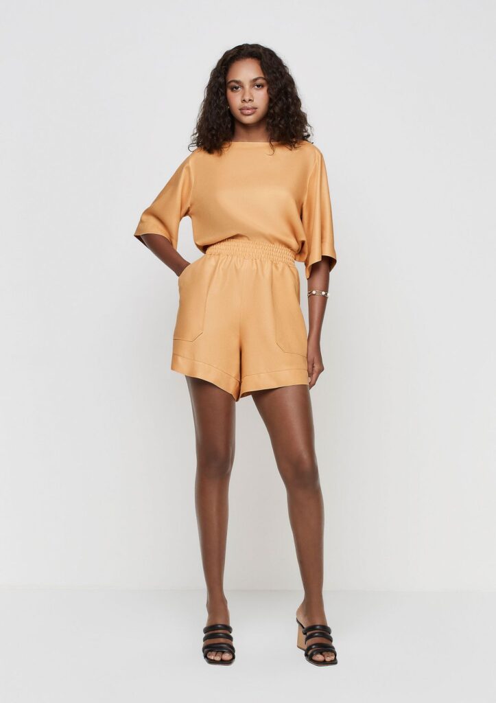 Shorts Evasê Cintura Alta Em Viscose Sarjada - Laranja