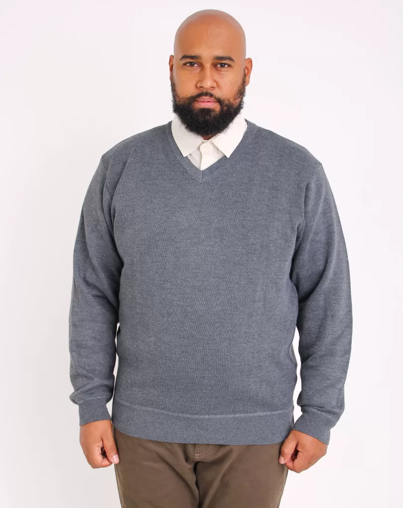 Suéter Tricô Plus Size Masculino Gola V