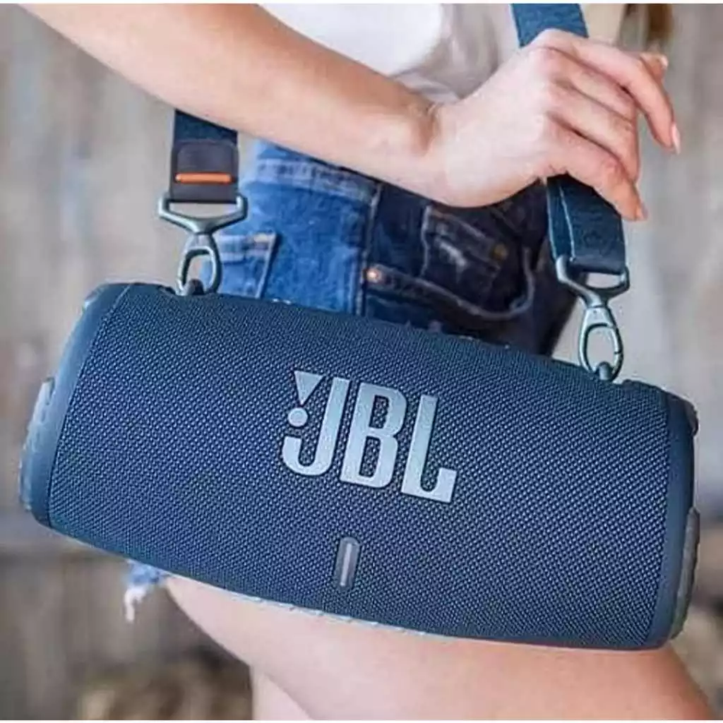 Caixa De Som Extreme 3 Tamanho 23 CM ou 33 CM Bluetooth Rádio Pen-Drive 70W 120W